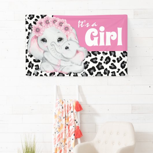 Elephant het is een meisje schattige luipaard die spandoek (Insitu)