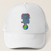 Elephant in Circus met Circus ball Trucker Pet (Voorkant)