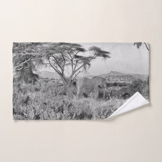 Elephant in Samburu Bad Handdoek (Handdoek)