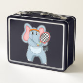 Elephant in Tennis met Tennis racket (Achterkant)