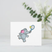 Elephant in Tennis met Tennis racket Briefkaart (Staand voorkant)