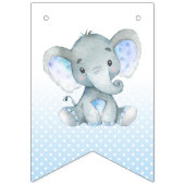 Elephant is een jongen die vliegt met blauw blauw vlaggetjes (Eerste vlag)