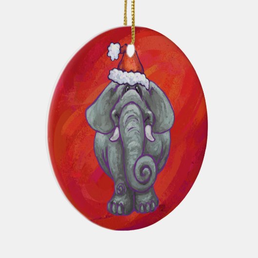 Elephant Kerstmis op rood Keramisch Ornament (Rechts)