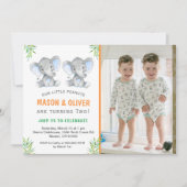 Elephant Little Peanuts Twin Boys Verjaardagsfeest Kaart (Voorkant)