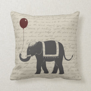Elephant met ballon kussen