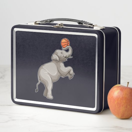 Elephant met Basketball (In situ)