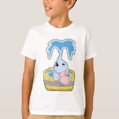 Elephant met Bathtub vol water T-shirt (Voorkant)