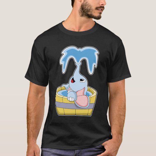 Elephant met Bathtub vol water T-shirt (Voorkant)