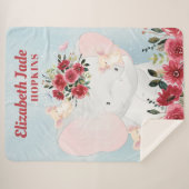 Elephant met Bourgogne Maroon Flowers + Naam Sherpa Deken (Voorkant (horizontaal))