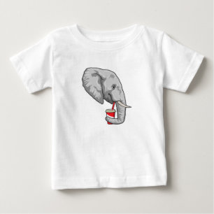 Elephant met Drink