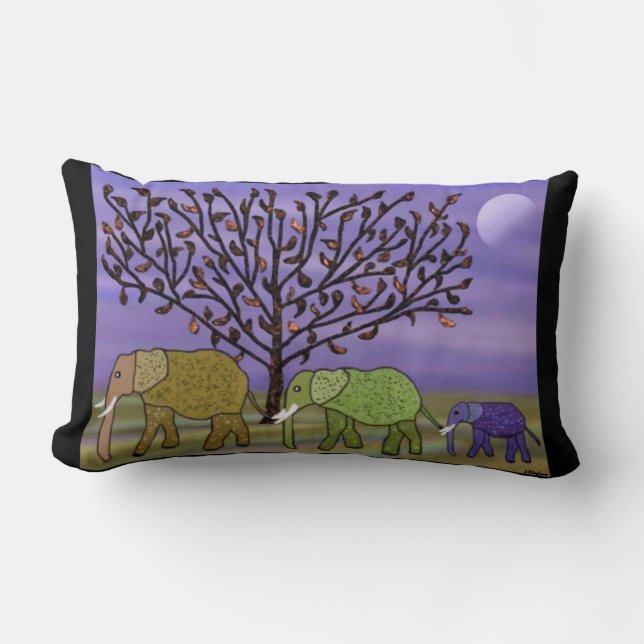 Elephant Moon Lumbar Pillow Kussen (Voorkant)
