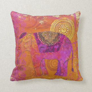 Elephant pillow kussen