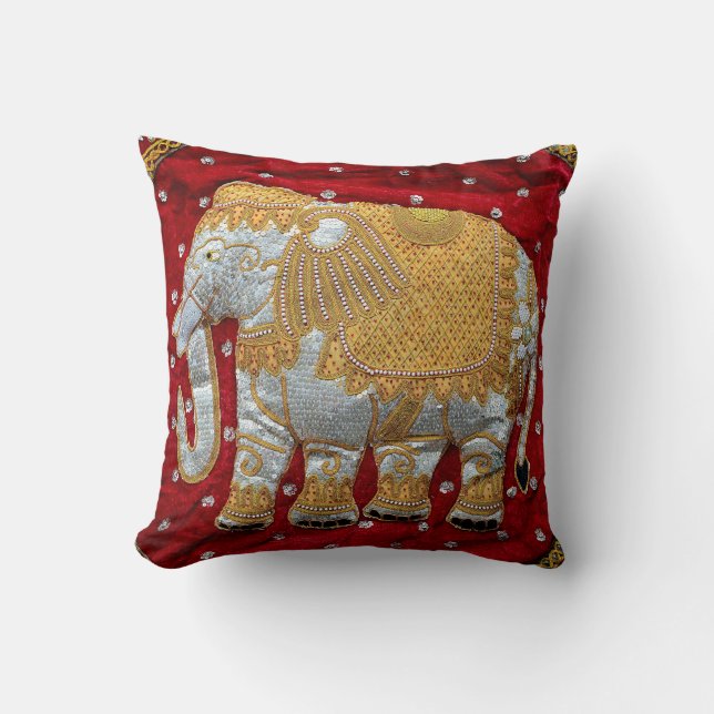 Elephant Red en Gold in India Kussen (Voorkant)