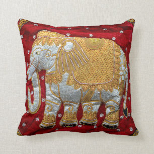 Elephant Red en Gold in India Kussen