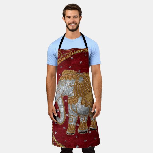 Elephant Red en Gold in India Schort (Gedragen)