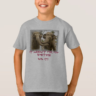 Elephant Siblings kind T-shirt
