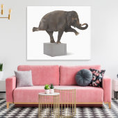 Elephant-uitvoerende truc op doos canvas afdruk (Insitu (Woonkamer))