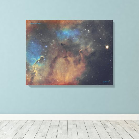 Elephant's Trunk Nebula - Middelhoge canvasafdruk Canvas Afdruk (Insitu (Houten vloer))