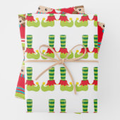 Elf gezichten en voeten kerstkerkpatroon inpakpapier vel (In situ)