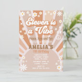 Elf is een vibe verjaardag uitnodiging (Staand voorkant)