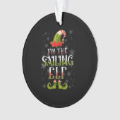 Elf-kerstcadeautjes in de winkel ornament (voorkant)