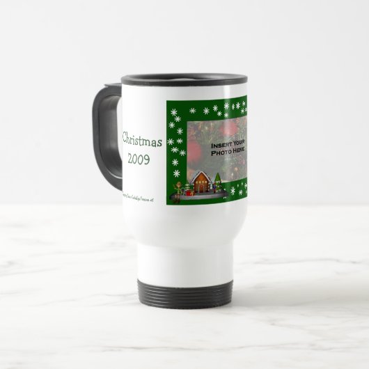 Elf Scene met kerstfoto Revel Mug Reisbeker (Voorkant links)