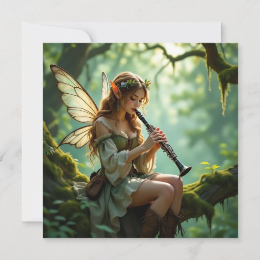 Elfenfee die klarinet speelt in betoverd bos kaart (Voorkant)