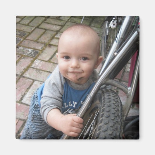 Eli met fiets magneet (Voorkant)
