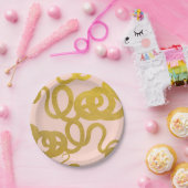 Elk geweldig verhaal begint met een slang papieren bordje (Feest)