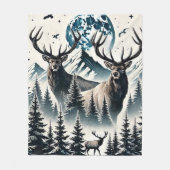 Elk in een mystiek bos onder een maanverlichte ber fleece deken (Voorkant)
