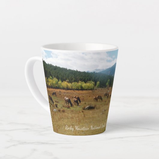Elk in Rocky Mountain National Park latte mok (Linkerhoek)