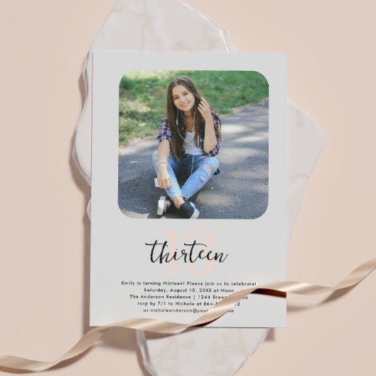 Elk jaar | Eenvoudige foto van Birthday Party Kaart