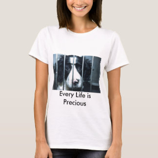 elk leven is een kostbare puppy t-shirt