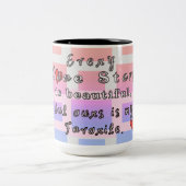 Elk liefdesverhaal is een prachtige koffie-Mok Tweekleurige Koffiemok (Center)