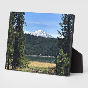 Elk meer met de berg Bachelor, OR Fotoplaat