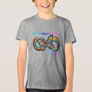 Elk stuk straalt – Autisme Vlinder T-shirt