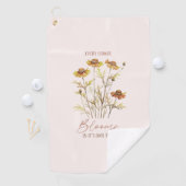 Elke bloem bloeit in zijn eigen tijd - rustieke bl golfhanddoek (Insitu)