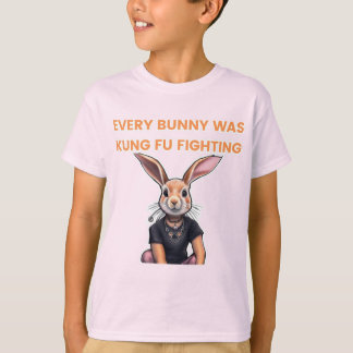 Elke Bunny was kung fu aan het vechten T-shirt