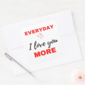 Elke dag hou ik van je meer zwart vierkante sticker (Envelop)