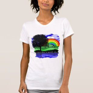 Elke Dag is Aardedag T-shirt