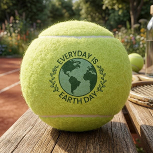 Elke Dag Is Aardedag - Vintage Groene Aarde Liefhe Tennisballen