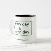 Elke dag is de Hump Day Coffee-Mok Tweekleurige Koffiemok (Voorkant links)