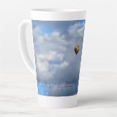 Elke dag is een Adventure Hotair Balloon Mok (Linkerhoek)