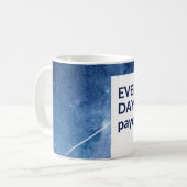 Elke dag is een betalingsdag koffiemok (Voorkant links)