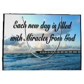 ELKE DAG IS EEN WONDER VAN GOD GROOT CADEAUZAKJE (Achterkant)