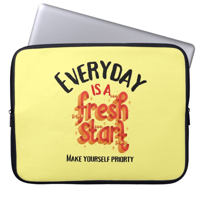 Elke dag is er een nieuwe ster laptop sleeve (Voorkant)