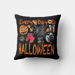 Elke Dag Is Halloween Kussen