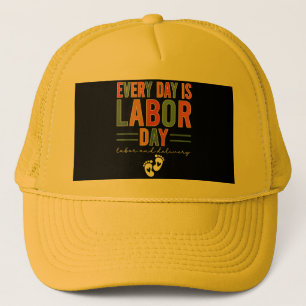 Elke dag is het Labor Day T-shirt arbeid en leveri Trucker Pet