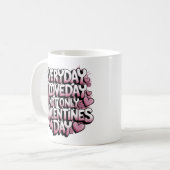Elke dag is het Love Day Romantic Design Koffiemok (Voorkant links)