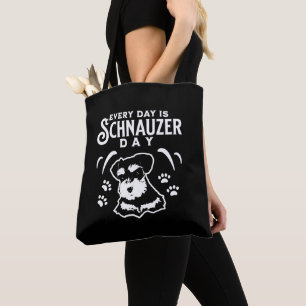 Elke dag is het Schnauzer Day Tote Bag